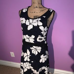 Ann Taylor Dress. Size 8